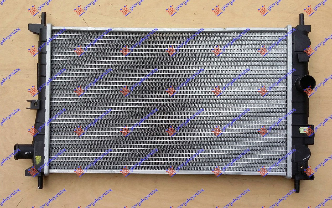 Hladnjak motora 1.4CC (52.5x32)
