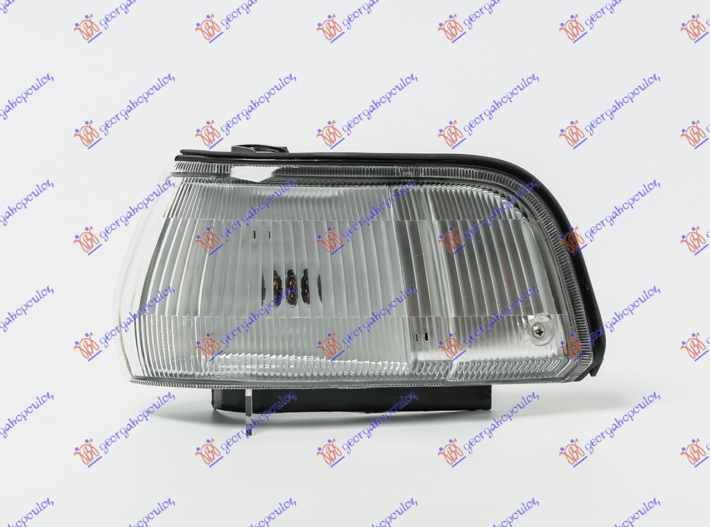 Migavac pored fara L