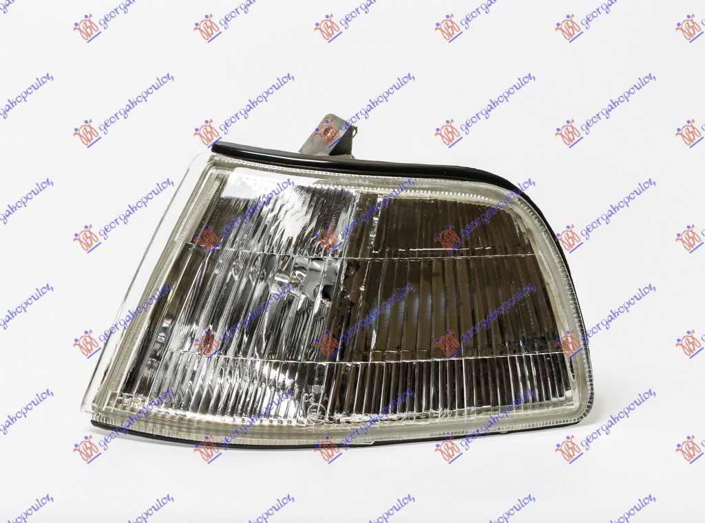 Migavac pored fara L