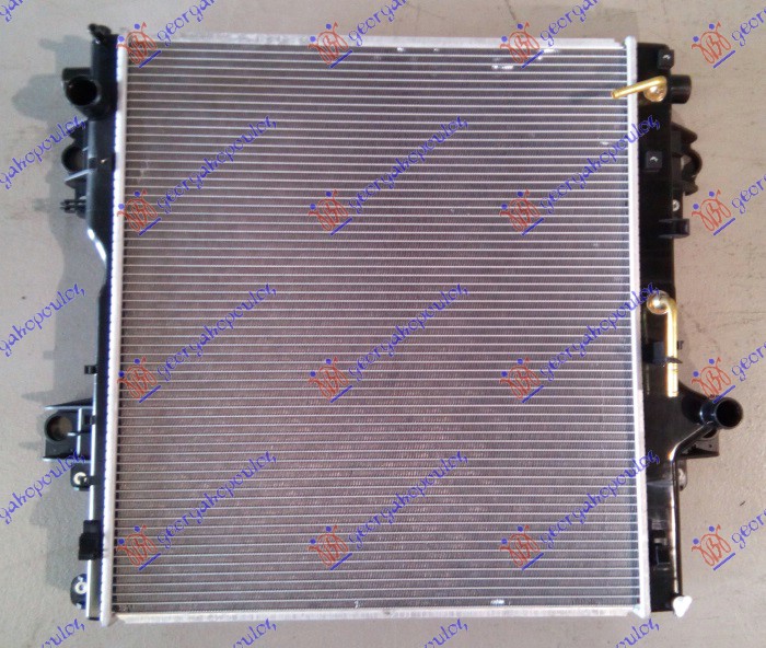 Hladnjak motora 3.0 D4-D dizel (AUTO) (570x650x36)